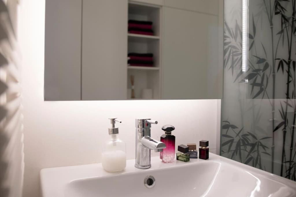 The Cute, Sunny Apartment In The Center +P Ljubljana Bagian luar foto